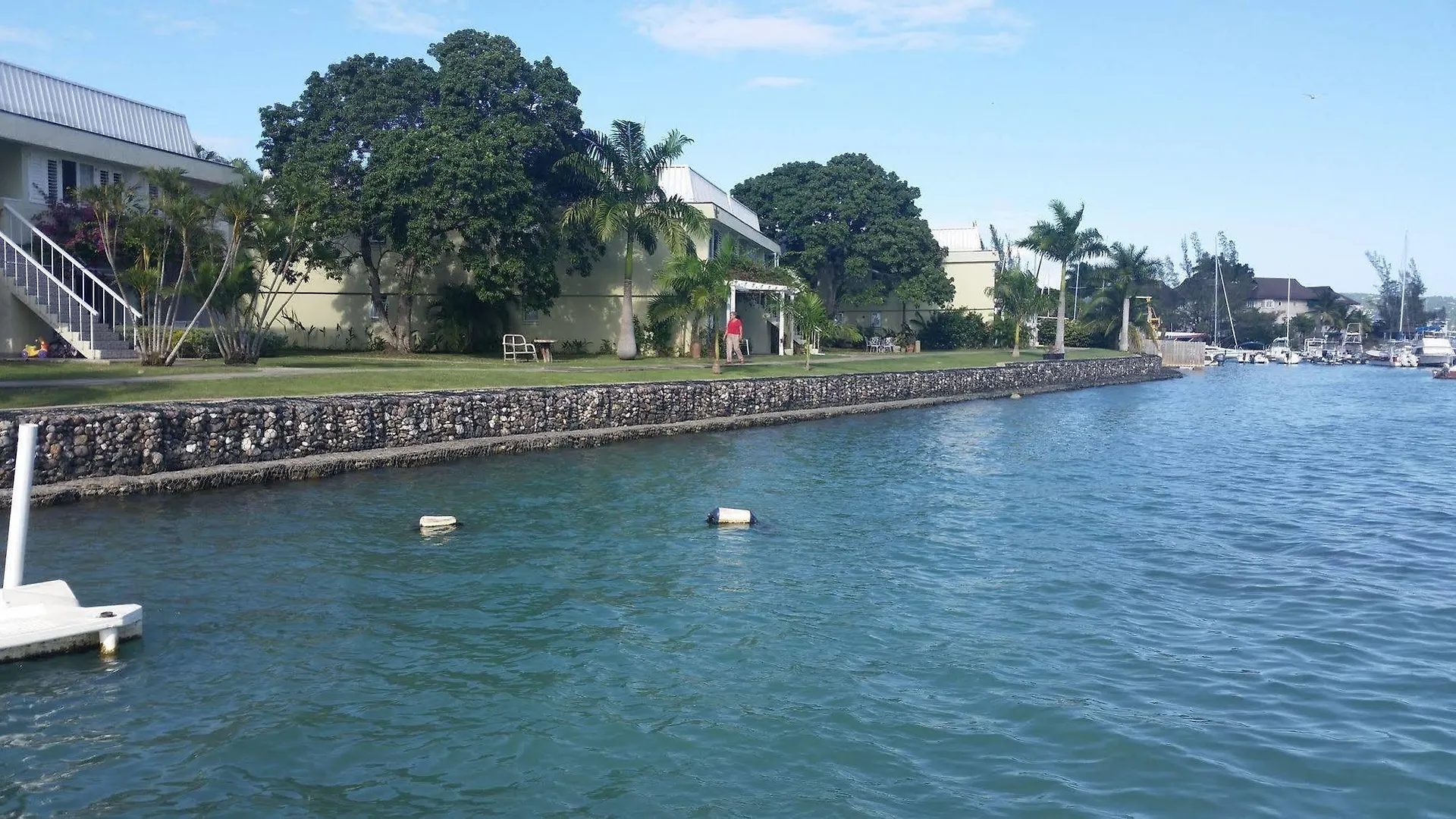 Casa Marina Montego Bay At Seawind Hotel