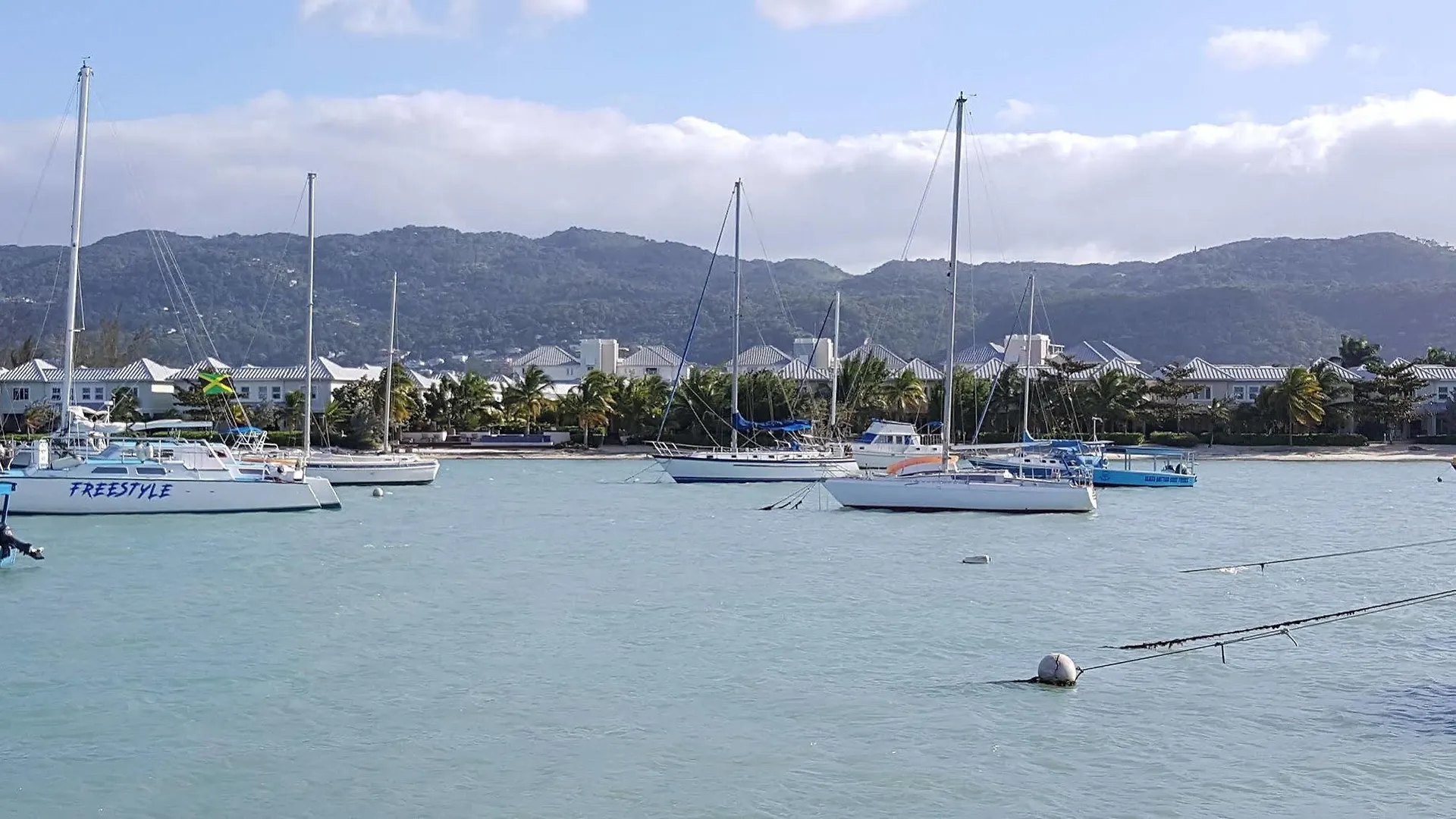 Casa Marina Montego Bay At Seawind Hotel