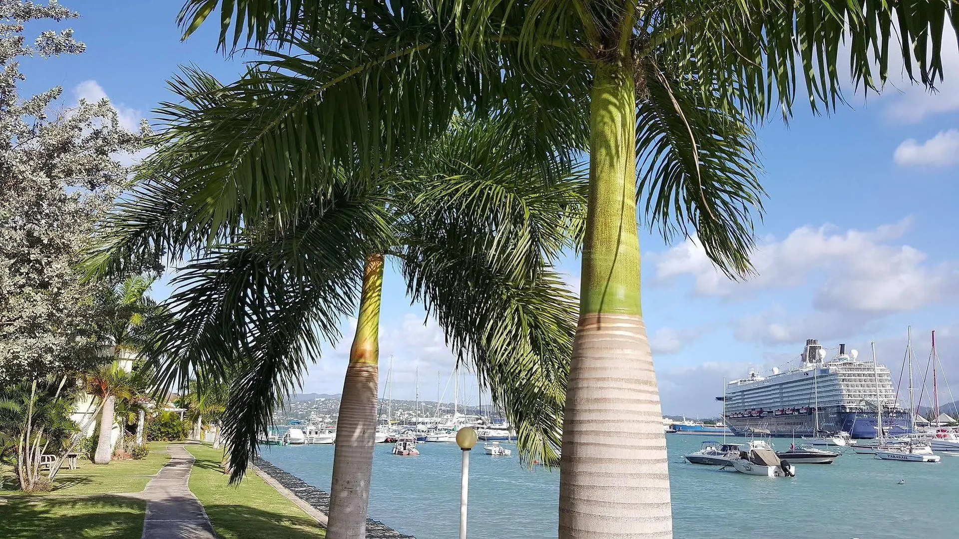 Casa Marina Montego Bay At Seawind Hotel 3*,
